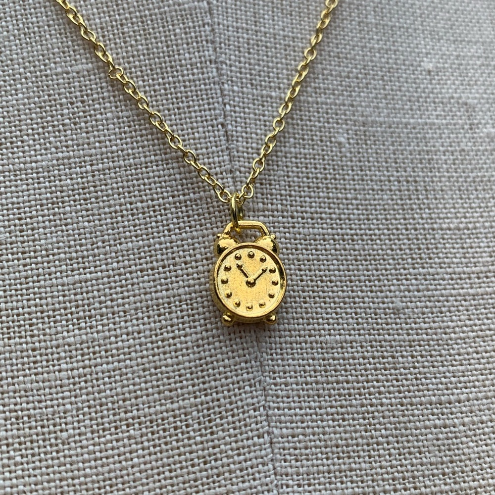 NWT Sterling Silver Plated Gold Tone Chain & Alarm Clock Charm Necklace - Picture 8 of 10